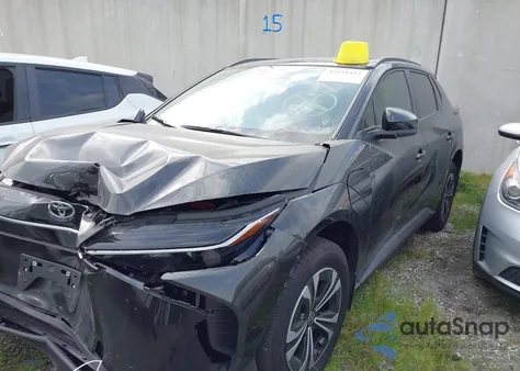 2025 Toyota Bz4X Xle z USA, uszkodzony, nr VIN JTMAAAAA6SA068606